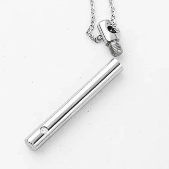 COPY - Pendant Urn necklace w/ Cubic Zirconia Diamond Store ashes, snuff, powde… - Picture 1 of 9